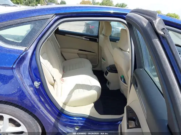 3FA6P0H70GR227597 2016 FORD FUSION - Image 8