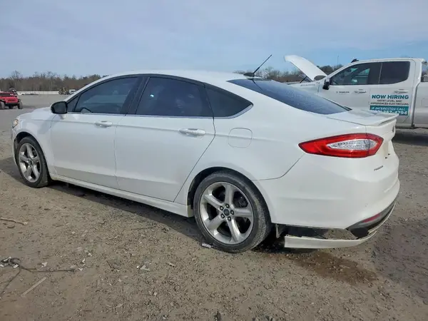 3FA6P0H70GR288335 2016 FORD FUSION - Image 2