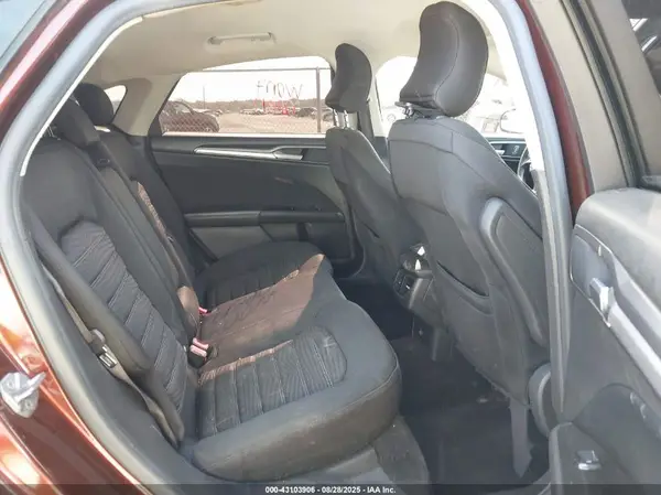 3FA6P0H70GR301634 2016 FORD FUSION - Image 8