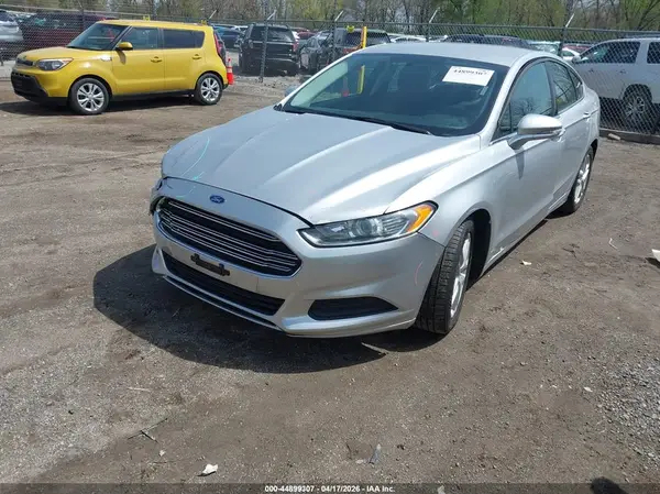 3FA6P0H70GR306851 2016 FORD FUSION - Image 2