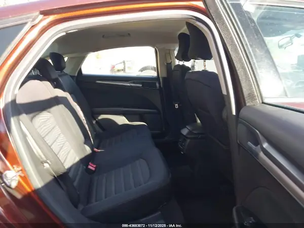 3FA6P0H70GR332186 2016 FORD FUSION - Image 8