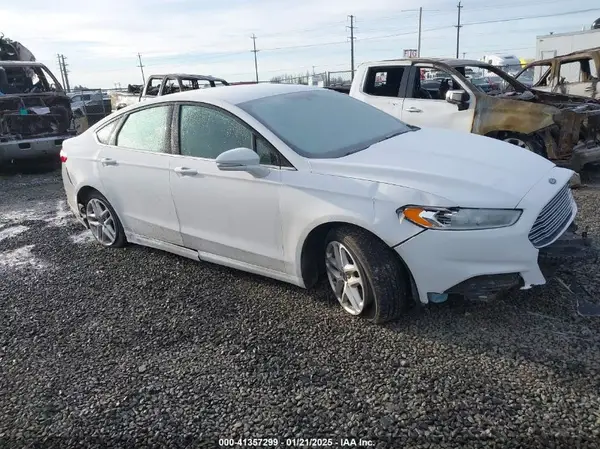 3FA6P0H70GR357315 2016 FORD FUSION - Image 1