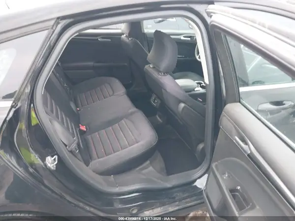 3FA6P0H70GR379718 2016 FORD FUSION - Image 8