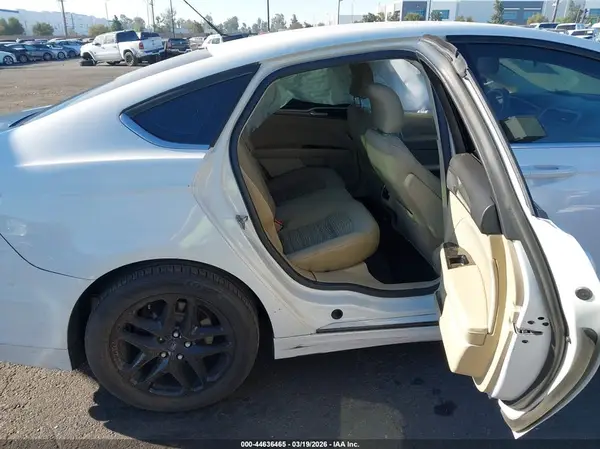 3FA6P0H70GR389813 2016 FORD FUSION - Image 8