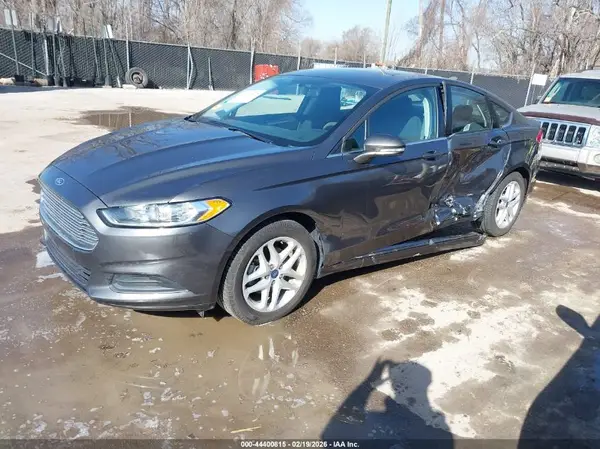 3FA6P0H70GR404486 2016 FORD FUSION - Image 2
