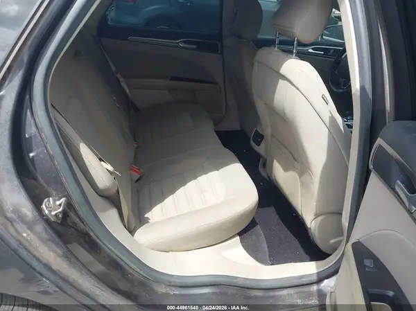 3FA6P0H70HR113942 2017 FORD FUSION - Image 8