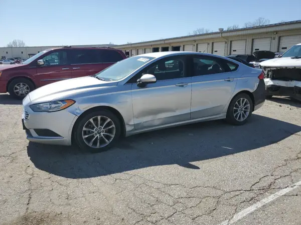 3FA6P0H70HR117991 2017 FORD FUSION - Image 1