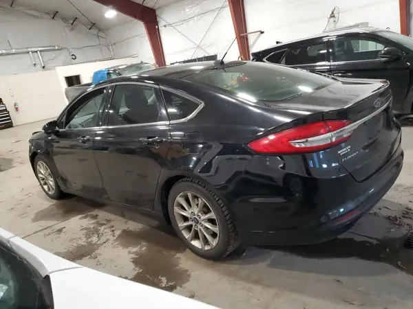 3FA6P0H70HR136816 2017 FORD FUSION - Image 2