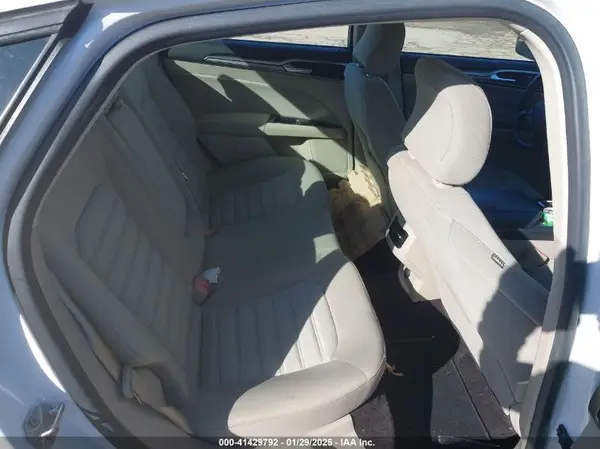 3FA6P0H70HR145063 2017 FORD FUSION - Image 8