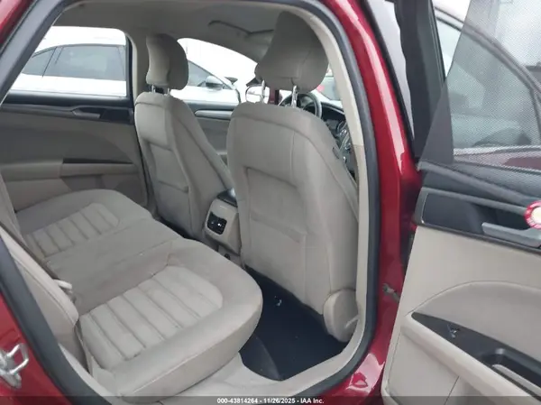 3FA6P0H70HR145922 2017 FORD FUSION - Image 8