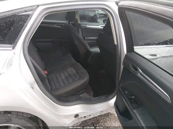 3FA6P0H70HR151655 2017 FORD FUSION - Image 8