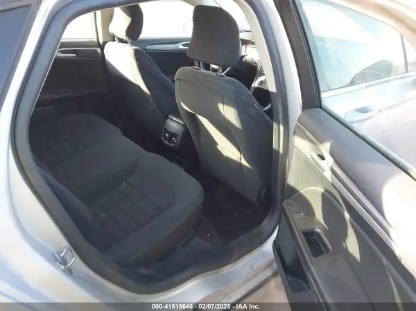 3FA6P0H70HR155771 2017 FORD FUSION - Image 8