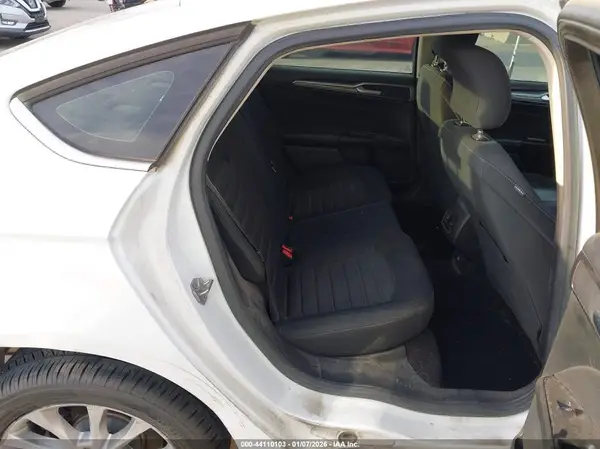 3FA6P0H70HR162977 2017 FORD FUSION - Image 8