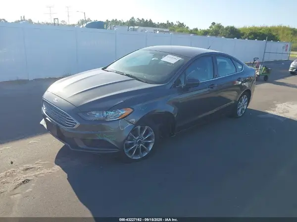 3FA6P0H70HR163255 2017 FORD FUSION - Image 2