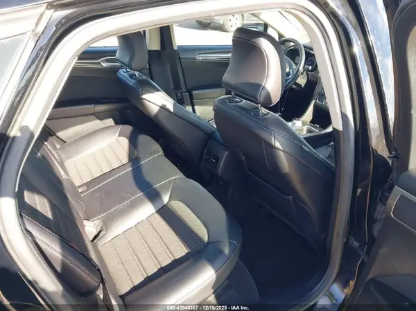 3FA6P0H70HR170464 2017 FORD FUSION - Image 8