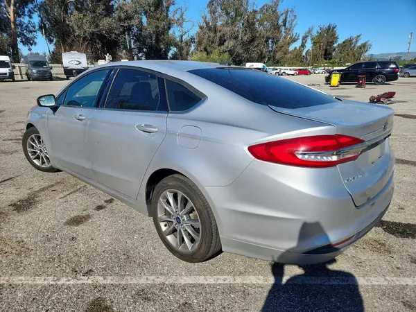 3FA6P0H70HR195493 2017 FORD FUSION - Image 2