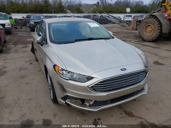 3FA6P0H70HR213300 2017 FORD FUSION - Image 1