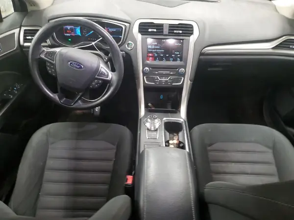 3FA6P0H70HR221557 2017 FORD FUSION - Image 8