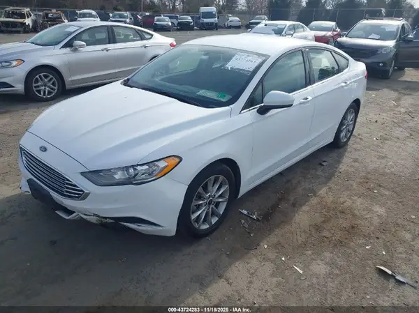 3FA6P0H70HR301537 2017 FORD FUSION - Image 2