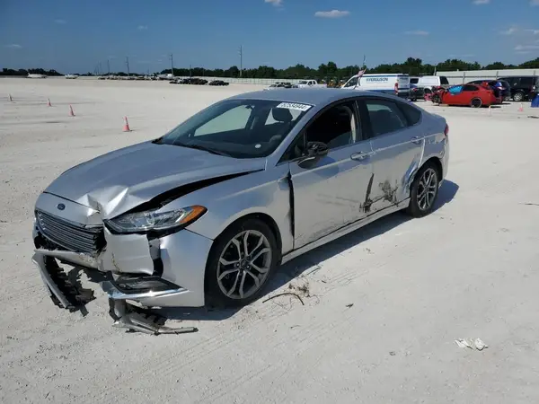 3FA6P0H70HR339785 2017 FORD FUSION - Image 1
