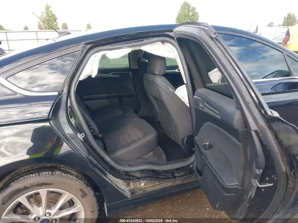 3FA6P0H70HR345084 2017 FORD FUSION - Image 8