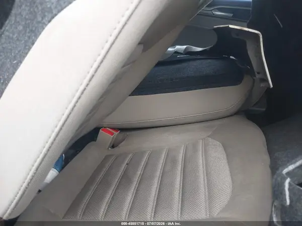 3FA6P0H70HR351516 2017 FORD FUSION - Image 8
