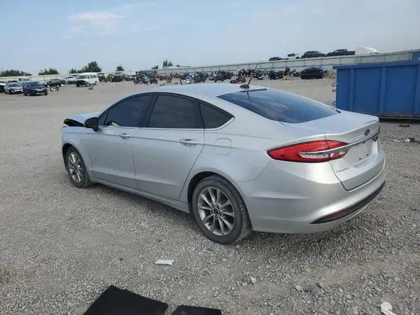 3FA6P0H70HR351631 2017 FORD FUSION - Image 2