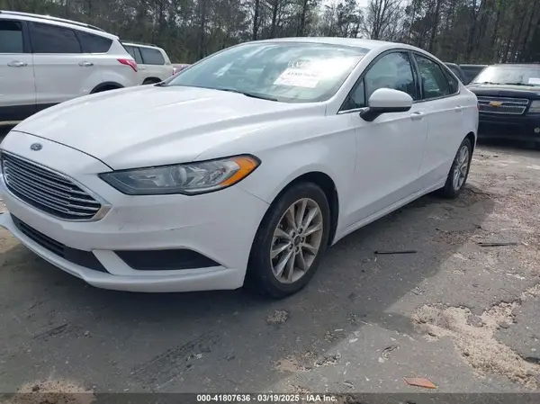 3FA6P0H70HR375377 2017 FORD FUSION - Image 2