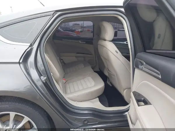 3FA6P0H70HR388081 2017 FORD FUSION - Image 8