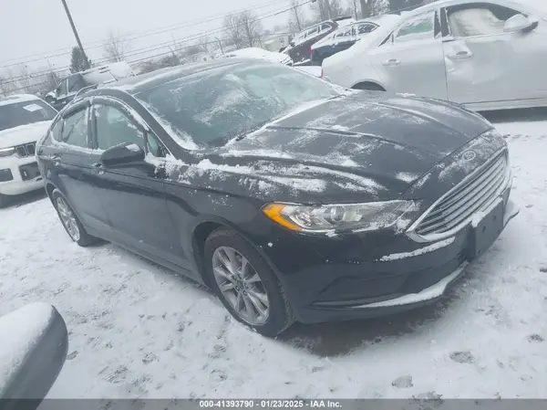 3FA6P0H70HR390123 2017 FORD FUSION - Image 1
