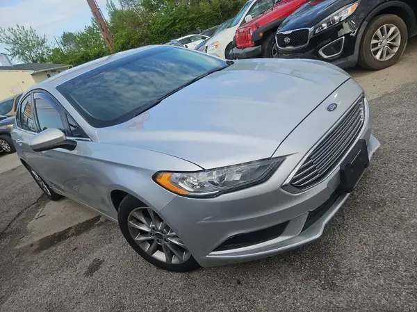 3FA6P0H70HR394575 2017 FORD FUSION - Image 1