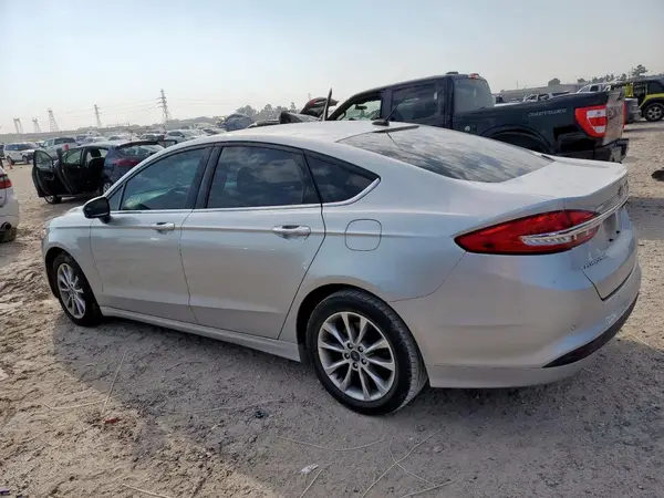 3FA6P0H70HR397606 2017 FORD FUSION - Image 2