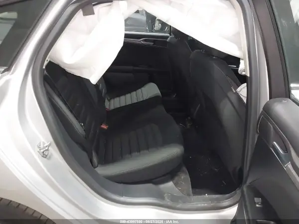 3FA6P0H70HR398707 2017 FORD FUSION - Image 8