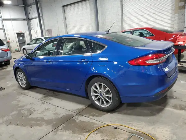 3FA6P0H70HR407812 2017 FORD FUSION - Image 2