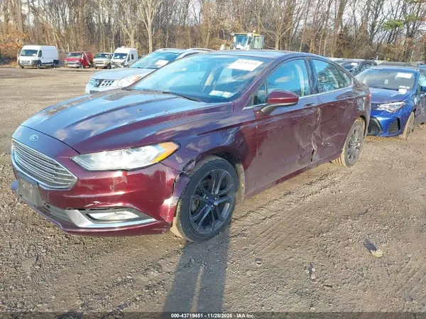 3FA6P0H70JR105894 2018 FORD FUSION - Image 2