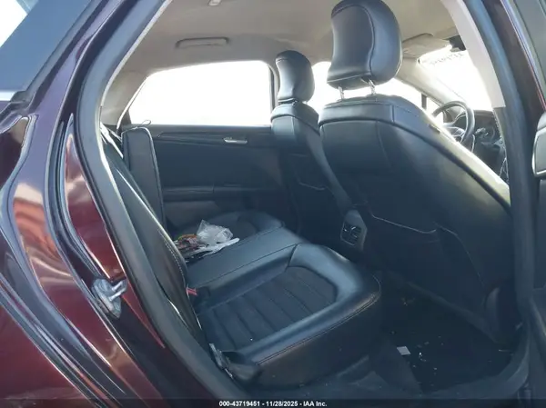 3FA6P0H70JR105894 2018 FORD FUSION - Image 8