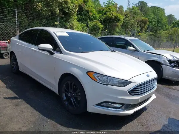 3FA6P0H70JR113204 2018 FORD FUSION - Image 1