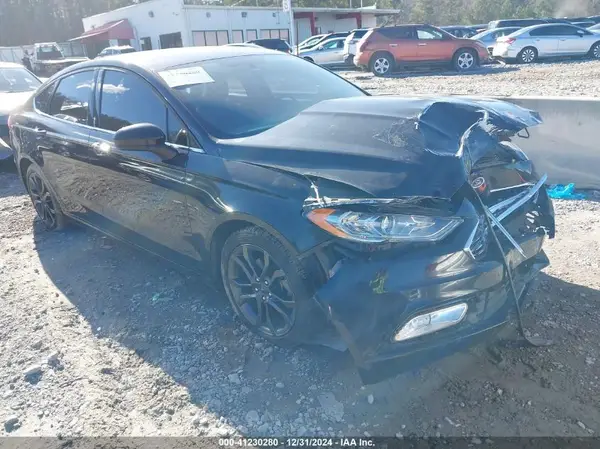 3FA6P0H70JR113381 2018 FORD FUSION - Image 1