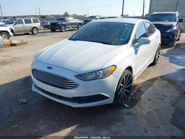 3FA6P0H70JR117477 2018 FORD FUSION - Image 2