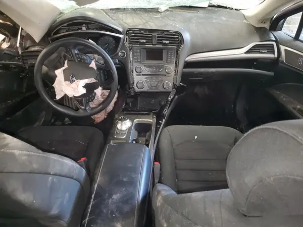 3FA6P0H70JR117656 2018 FORD FUSION - Image 8