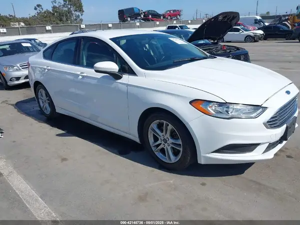 3FA6P0H70JR132853 2018 FORD FUSION - Image 1