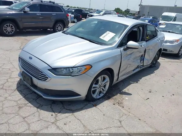 3FA6P0H70JR136532 2018 FORD FUSION - Image 2