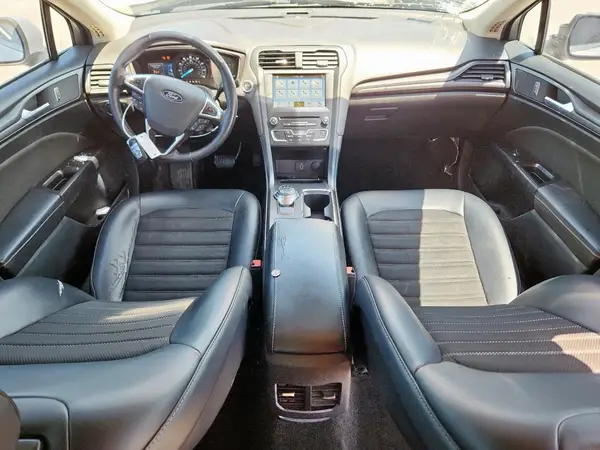 3FA6P0H70JR149927 2018 FORD FUSION - Image 8