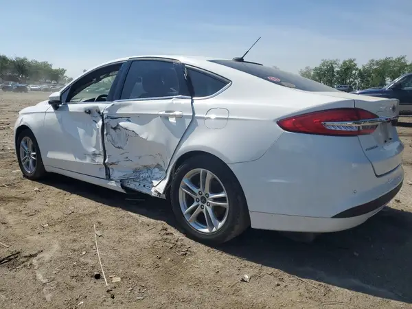 3FA6P0H70JR175881 2018 FORD FUSION - Image 2