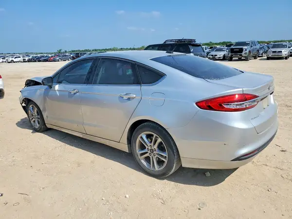 3FA6P0H70JR176397 2018 FORD FUSION - Image 2