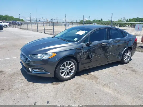 3FA6P0H70JR180630 2018 FORD FUSION - Image 2