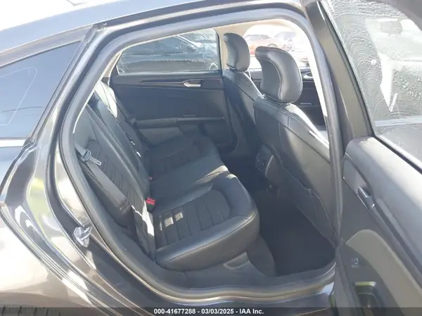 3FA6P0H70JR181051 2018 FORD FUSION - Image 8