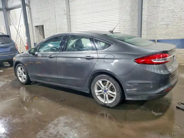 3FA6P0H70JR204067 2018 FORD FUSION - Image 2