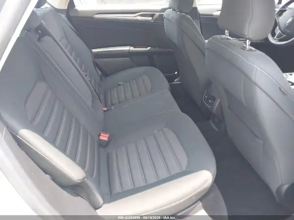 3FA6P0H70JR207812 2018 FORD FUSION - Image 8