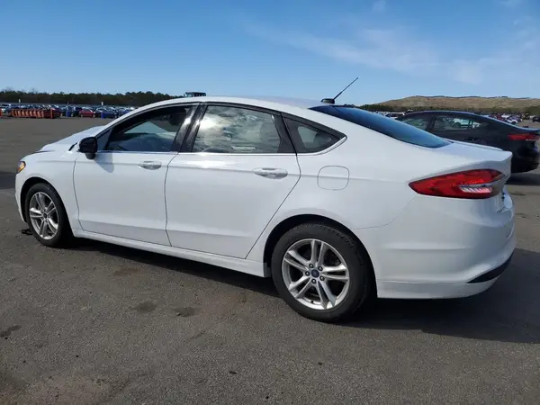 3FA6P0H70JR220995 2018 FORD FUSION - Image 2